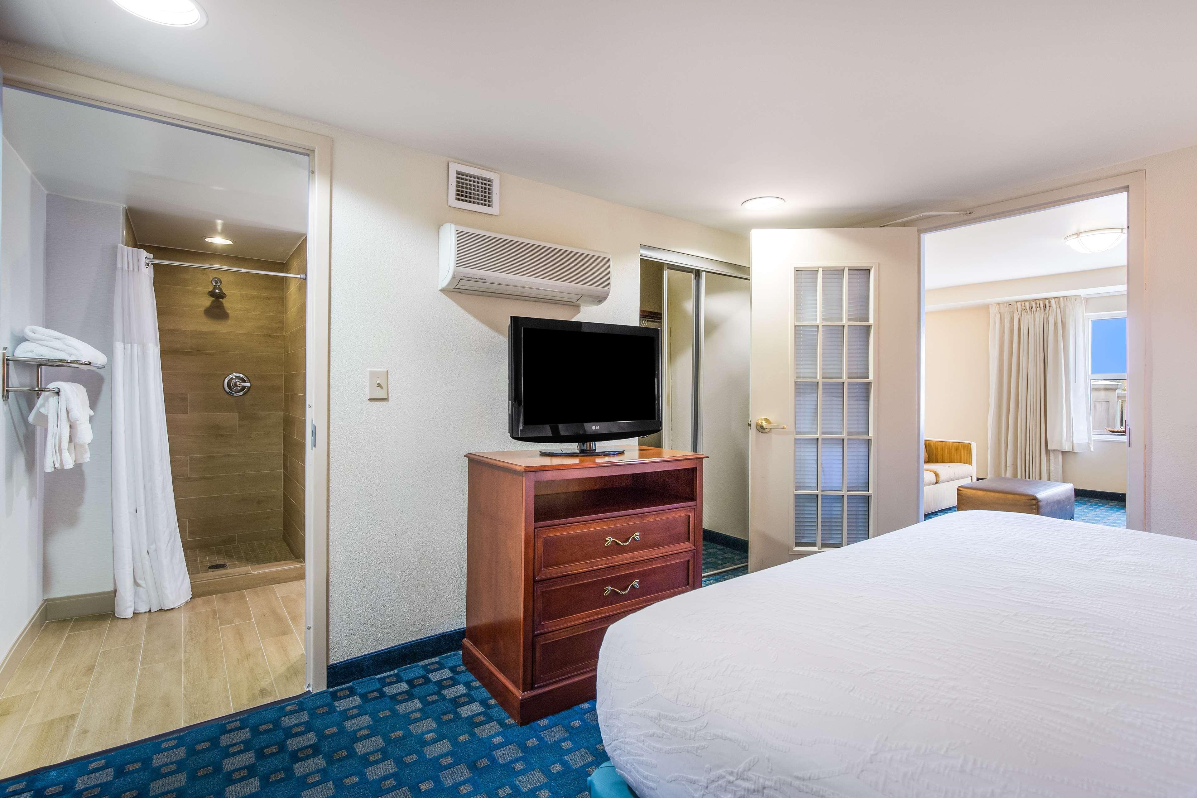Hilton Garden Inn Suffolk Riverfront Exterior foto